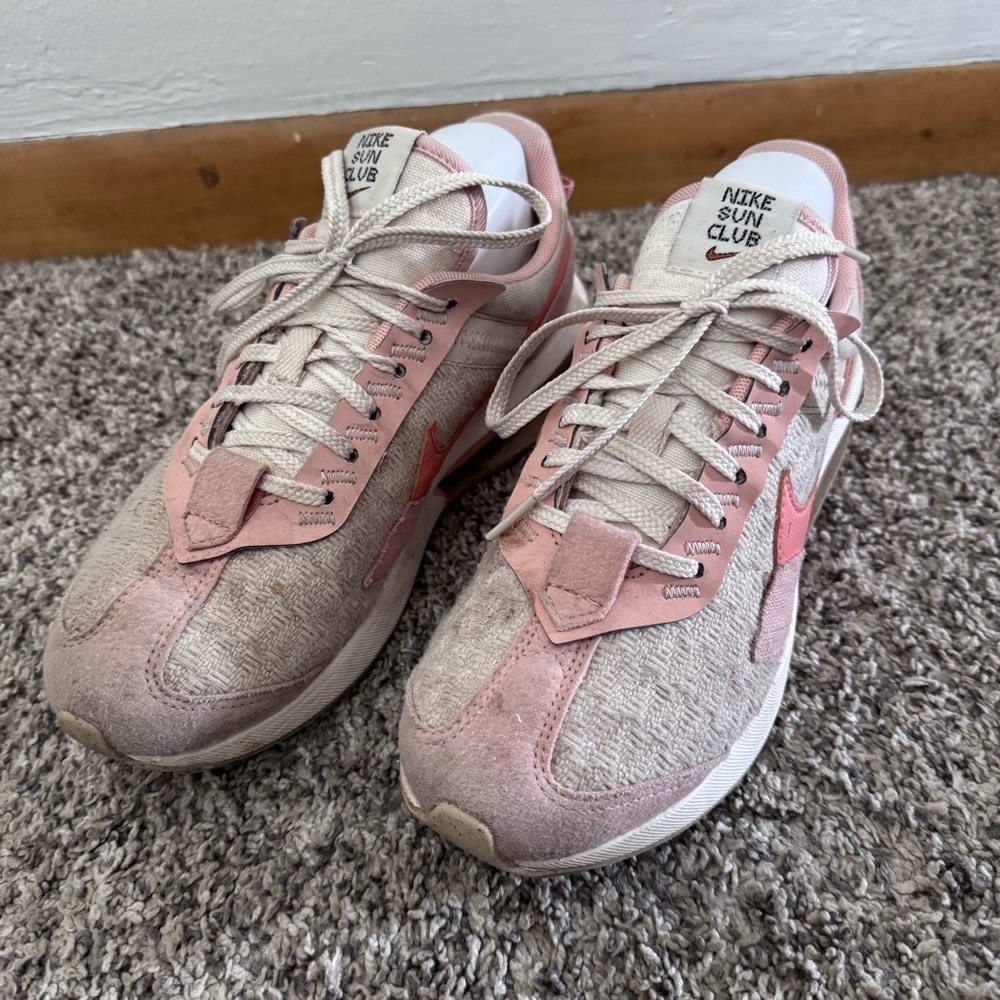 Nike Air Max Pre-Day Sun Club womans Size 7.5 - Picture 4 of 13